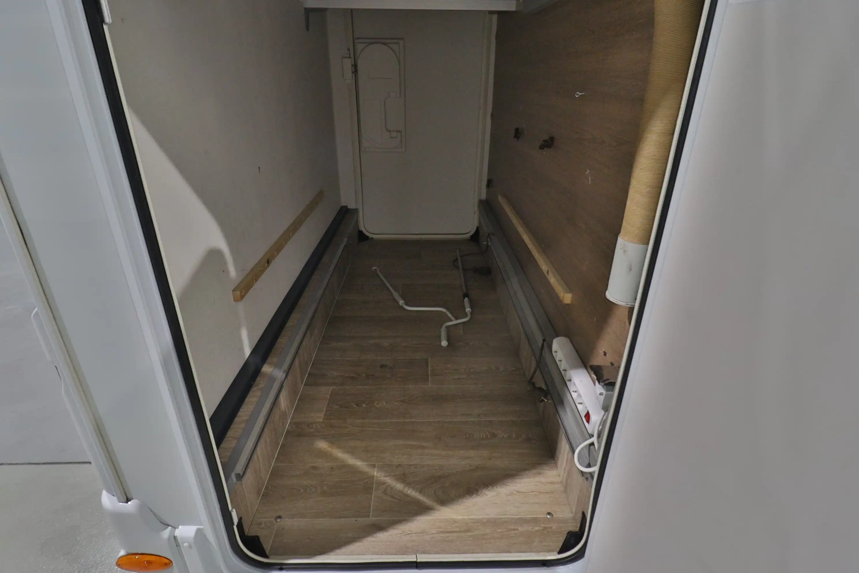 DETHLEFFS I 6757 TREND